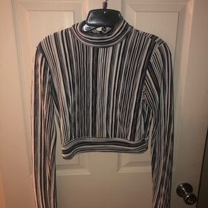 Fashion nova crop top